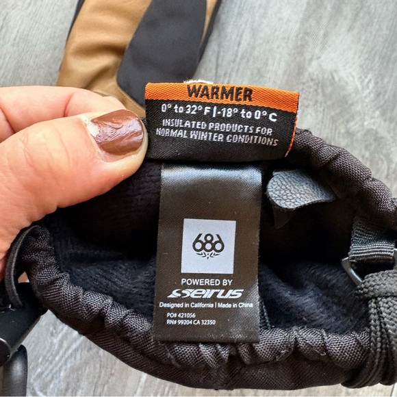 NWOT 686 Women's Jubilee Snow Mitt Size M Black / Brown - Picture 9 of 12